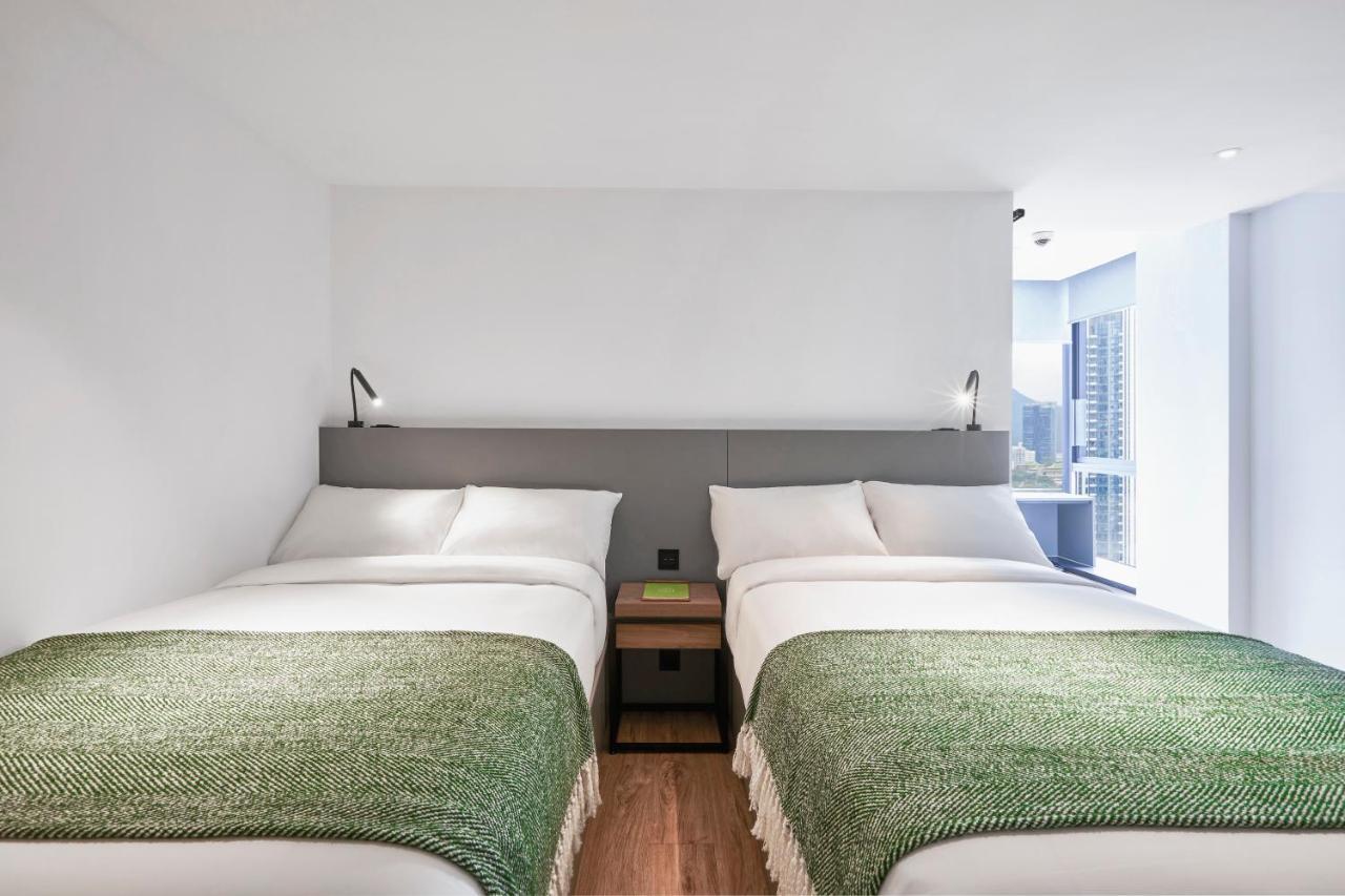 Urbanwood Ap Lei Chau Hotel Hong Kong Exterior photo
