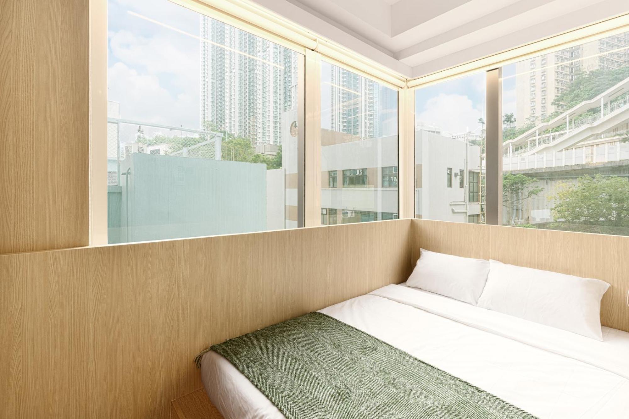 Urbanwood Ap Lei Chau Hotel Hong Kong Exterior photo